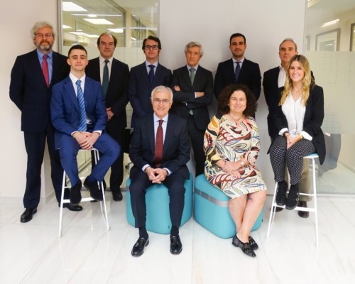 GVC Gaesco Valores completa la renovación de su equipo de análisis