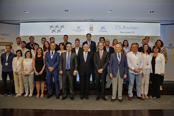 CaixaBank, la Fundación Bancaria “la Caixa” y
el COE reúnen a los medallistas de Barcelona ’92 