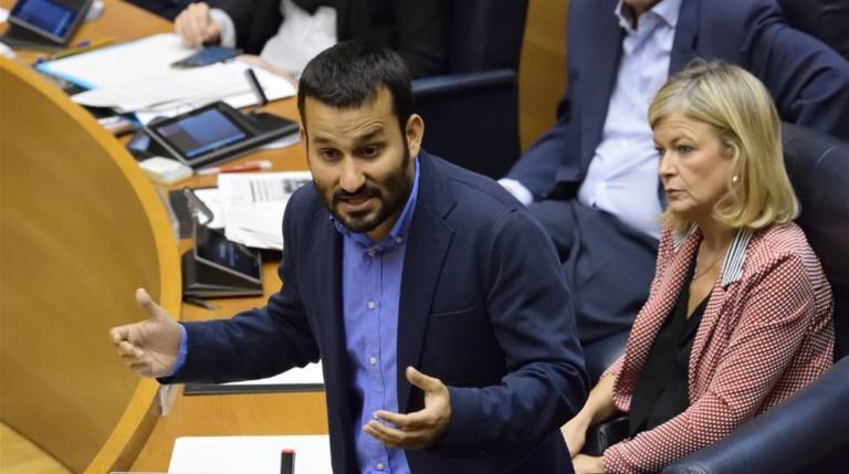 Gabriela Bravo y Vicent Marzà. Foto: EFE - 