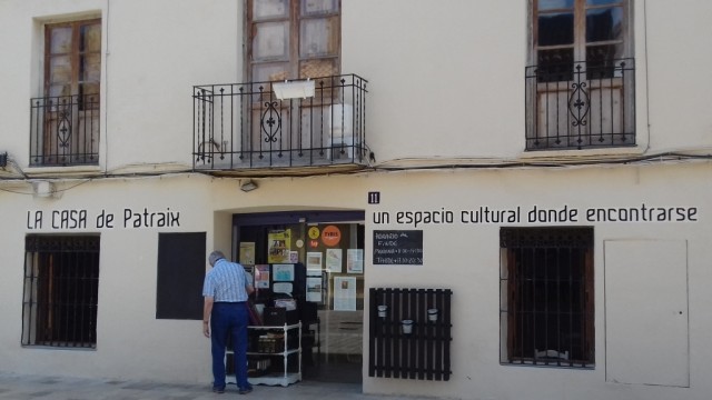 Patraix busca quién lo cuente: un taller de crónicas urbanas quiere generar su relato