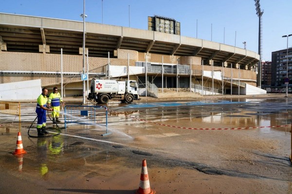 El Ayuntamiento se reprende a sí mismo por su mal servicio en la recogida de basuras