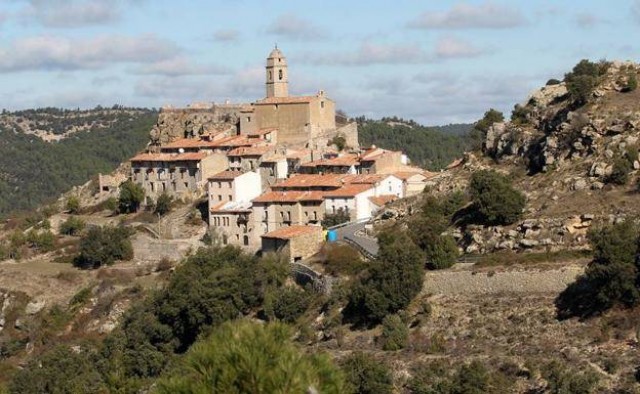 El plan de la Generalitat para instalar cajeros automáticos recibe la petición de 124 pueblos