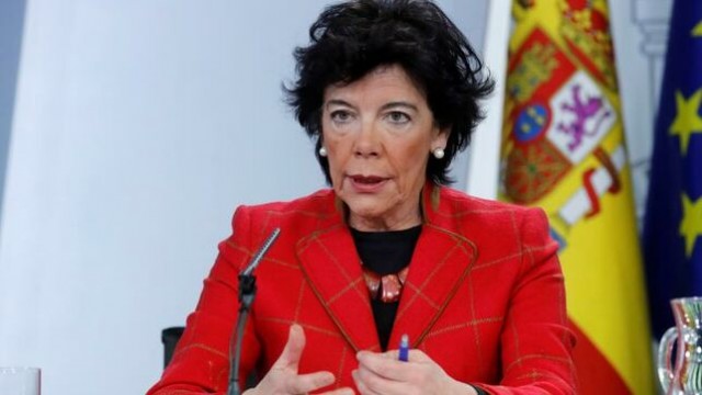 Educación pone el lunes como plazo: si  Murcia no retira el 'pin parental', irá a los tribunales