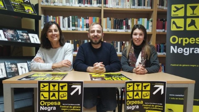 El colectivo 12 plumas Negras muestra su lado más 'noir' en Orpesa