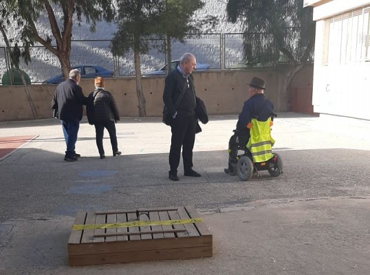 El PSPV plantea incluir mejoras en el colegio El Palmeral en el Plan Edificant