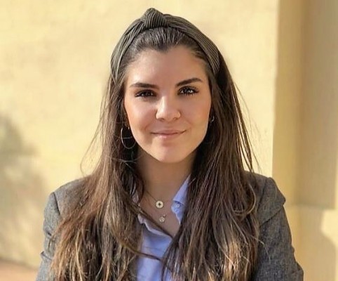Ana Larios es la elegida para elaborar el cartel de la Semana Santa minera de La Unión