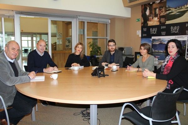Novelda insiste en ser parte del Distrito Digital: ofrece la sede local de CAM como extensión