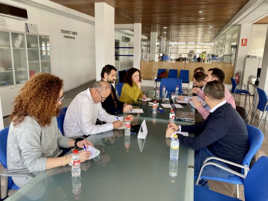 Torrevieja constituye la comisión de la estrategia de desarrollo turístico para la ciudad
