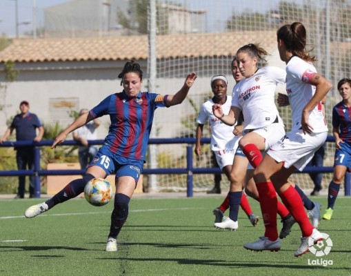 El Levante busca en Sevilla el pase a cuartos de la Copa de la Reina
