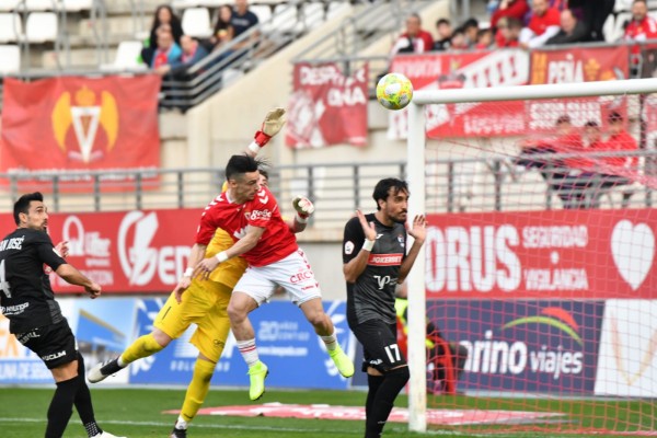 Mala jornada para Cartagena, Yeclano y Murcia; sólo el UCAM de Asier Santana sonríe

