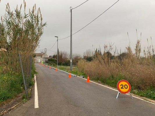 Los quitamiedos para proteger a los motoristas llegan a Rincón de Beniscornia, Cobatillas y Cabezo de Torres