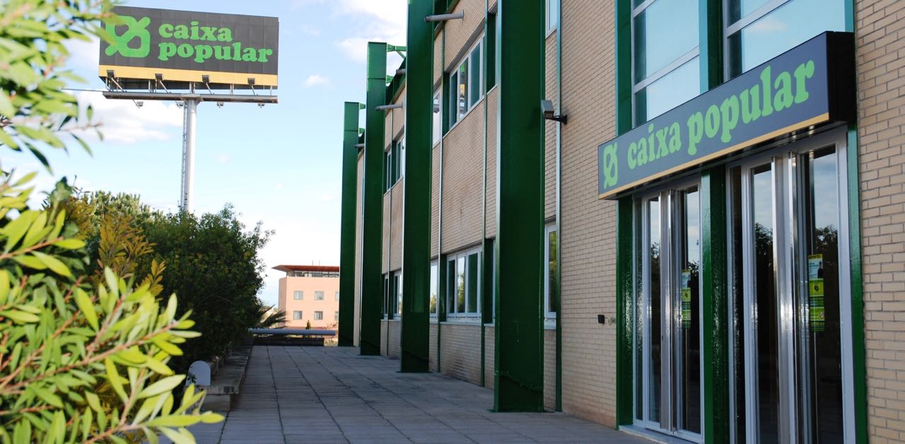 Los clientes de Caixa Popular podrán sacar dinero sin coste en cerca de 8.000 cajeros