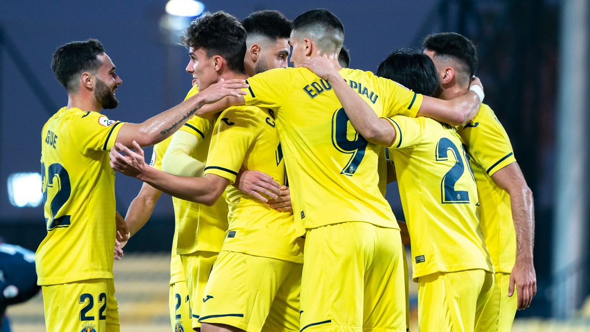 El Villarreal B visita al filial del Barcelona con la promoción de ascenso como objetivo
