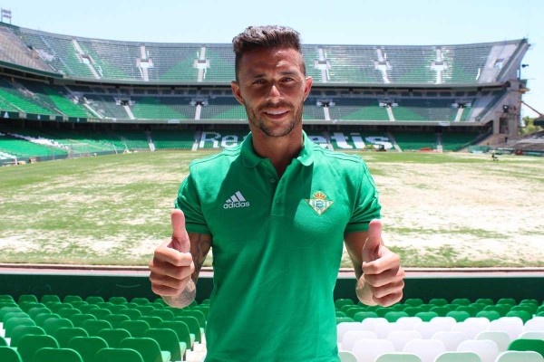 Ceballos despide a Rubén Castro como 