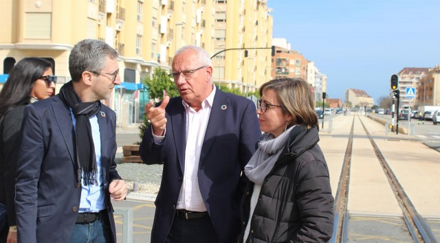 Arcadi España apunta a finales de 2021 como la fecha para la finalización de la Línea 9 del TRAM