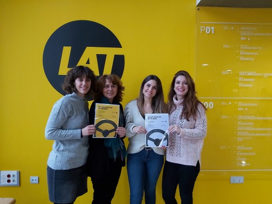 'Ellas marcan el rumbo', un proyecto por la igualdad de autobuses LAT  y Cepaim