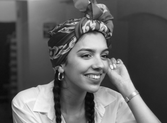 Sonia Egea, la murciana que vuela alto con el musical 'El guardaespaldas'