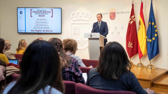 El Gobierno activa otros dos frentes judiciales: contra el trasvase de enero y la devolución del IVA 