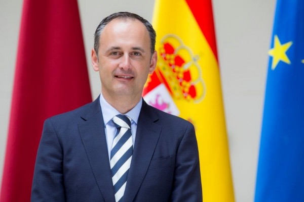 Celdrán se enroca: el déficit se debe a la infrafinanciación 