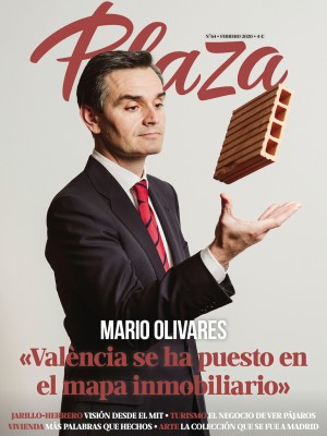 El consultor inmobiliario Mario Olivares, portada de la revista Plaza de febrero