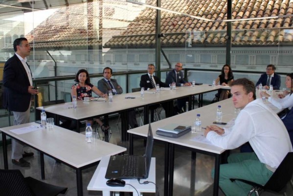 El Foro de Asesoramiento Patrimonial de la FEBF analiza el futuro de las EAFIs
