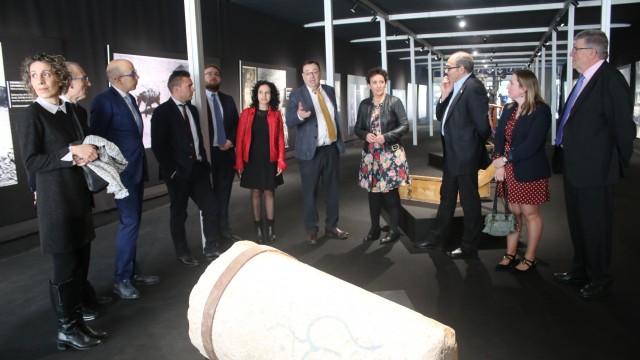 Onda y Asebec exponen en Cevisama un recorrido por la historia de la maquinaria cerámica