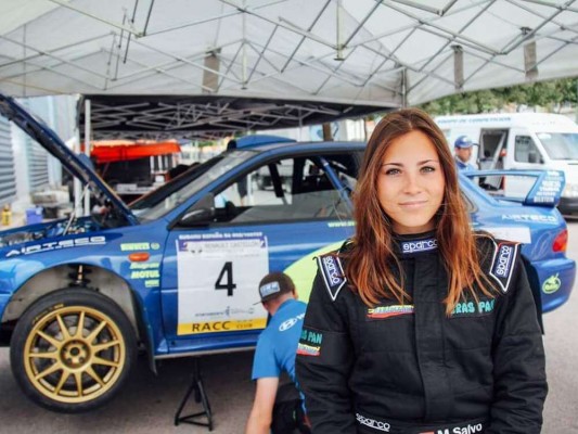 María Salvo: Del control y la pasión de una copiloto de rallys