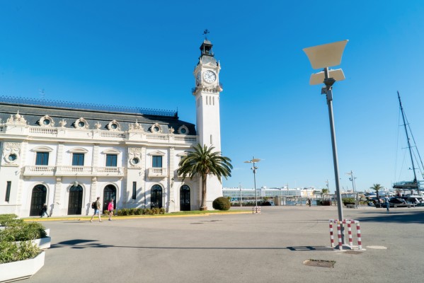  La Marina será más accesible: adiós a las piezas de hormigón y paseo arbolado en el Tinglado 2