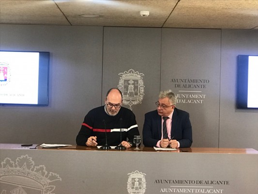 A vueltas con las 'mascletaes' en Luceros: PP y Cs prevén otro estudio sobre las causas de sus daños  