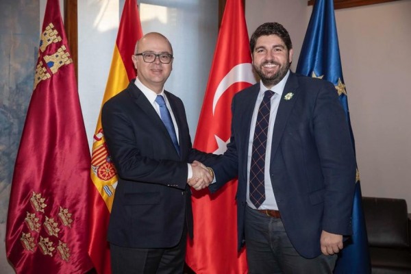 Turquía busca alianzas en Murcia para desarrollar energías renovables