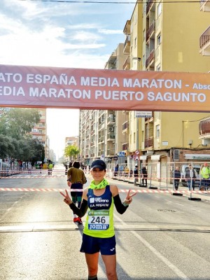 Mar Gómez, quinta máster 45, logra el mejor puesto murciano en el Nacional de medio maratón