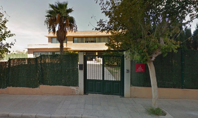 Conselleria vuelve a sacar a licitación tres servicios sanitarios de Benidorm