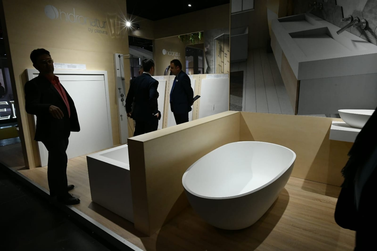 Cevisama expone las últimas innovaciones técnicas y estéticas de la industria cerámica y el baño