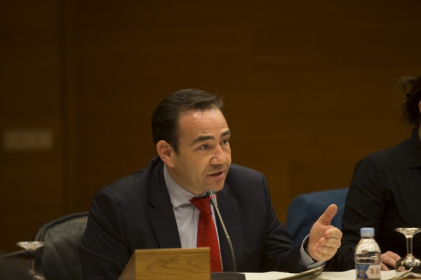 El Consell aprueba el reglamento que regirá el nuevo Banc de la Generalitat