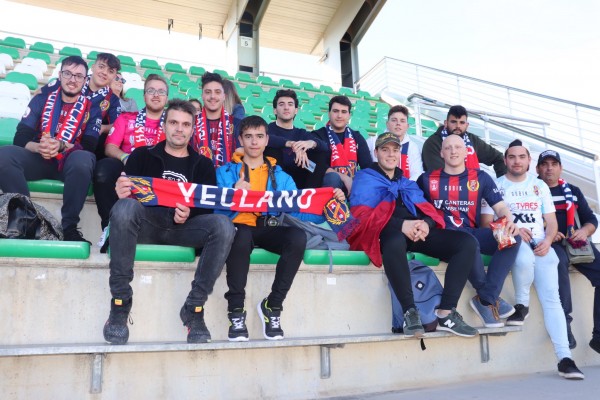 El Yeclano regresa de vacío de Córdoba al encajar un gol de penalti en el minuto 87 (2-1)