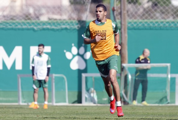 Jonathas se incorpora el miércoles a los entrenamientos junto al resto de sus compañeros