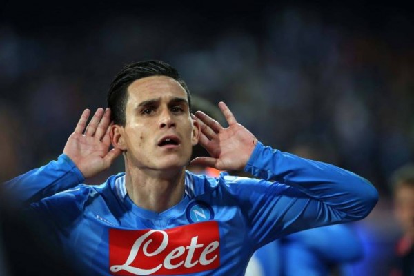El Valencia CF no pierde de vista a José Callejón