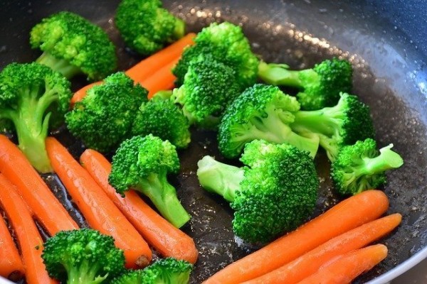 La dieta vegetariana, relacionada con un menor riesgo de infecciones del tracto urinario