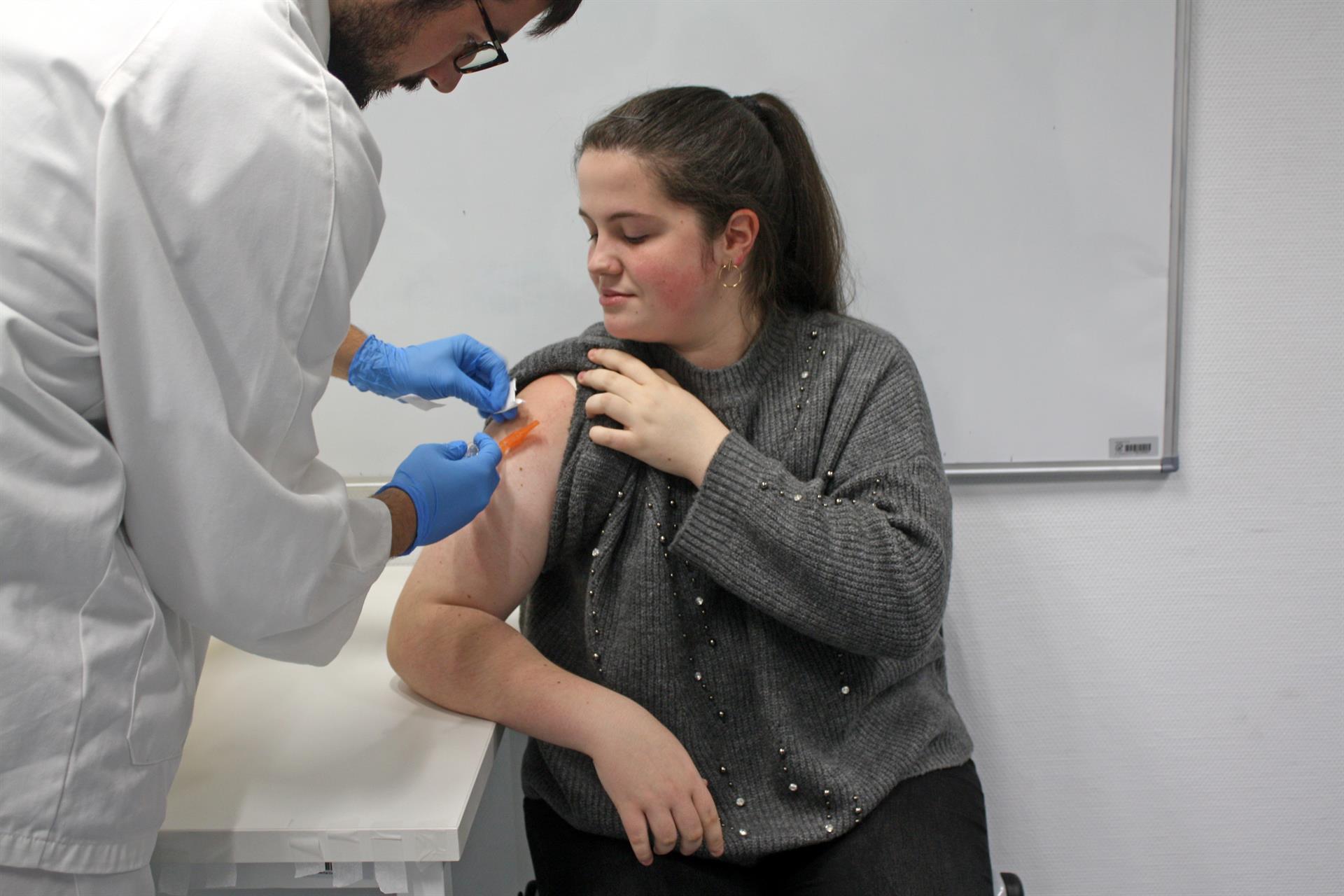 Un estudio establece cómo la primera exposición al virus de la gripe afecta a la inmunidad de por vida

