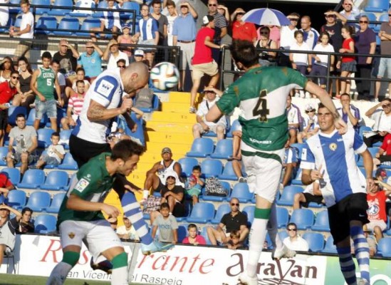 Nueva iniciativa para que la RFEF establezca el 'dorsal único' en Segunda B