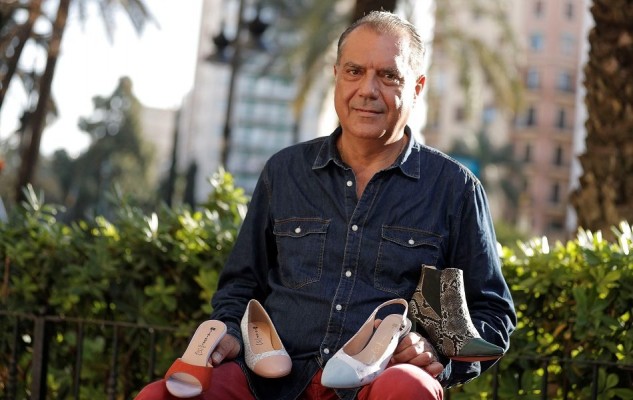 Colorsheels: personaliza zapatos y complementos con tus imágenes y textos
