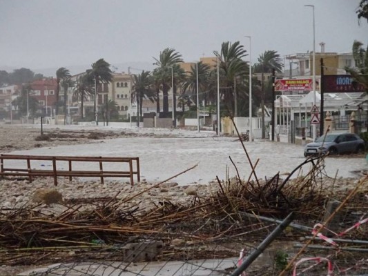 Las playas del Golfo de Valencia retroceden hasta 32 metros por el paso de Gloria