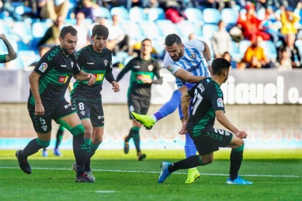 El Elche mide sus aspiraciones ante un Málaga en racha