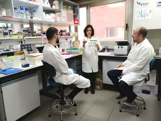 Motas apoyará la candidatura del Cebas a organismo nacional de excelencia
