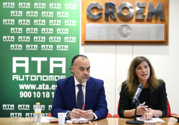 Siete de cada diez autónomos no contratará en 2020 por la desaceleración económica 