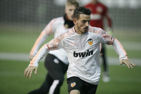Florenzi ya se ejercita con el Valencia