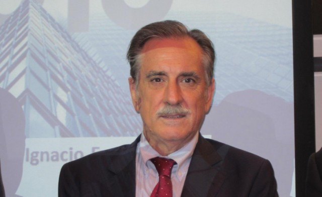 Otra de puertas giratorias: el exministro Valeriano Gómez, nuevo consejero de Duro Felguera