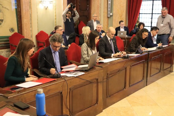 PP y Ciudadanos se unen al PSOE contra el 'pin parental' en el ayuntamiento de Murcia