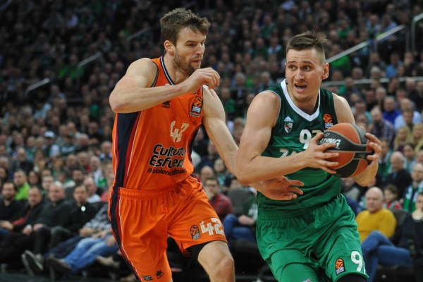 El Valencia busca ante Panathinaikos un triunfo que evite que se le escape
