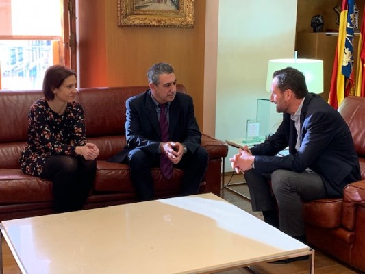 Elche y Generalitat abren la puerta a regularizar viviendas y empresas en suelo no urbanizable